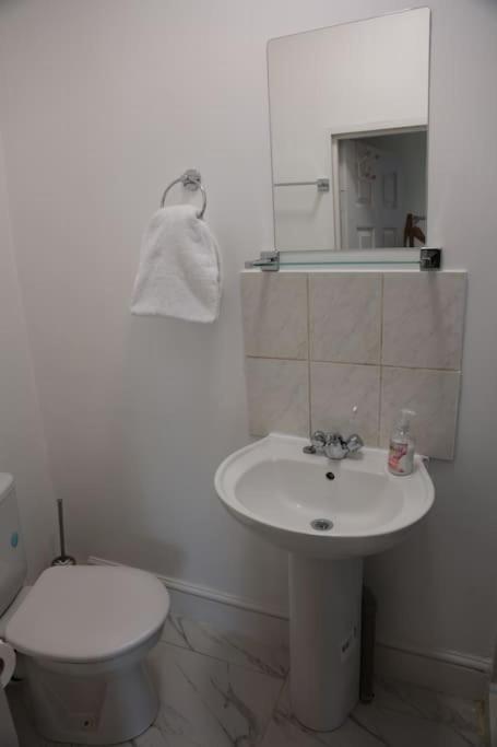 Cosy Chic Studio In King'S Cross Лондон Екстер'єр фото